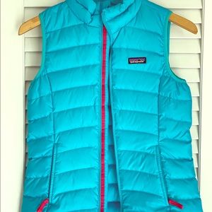 Girls Patagonia puffer vest blue size 12 EXCELLENT